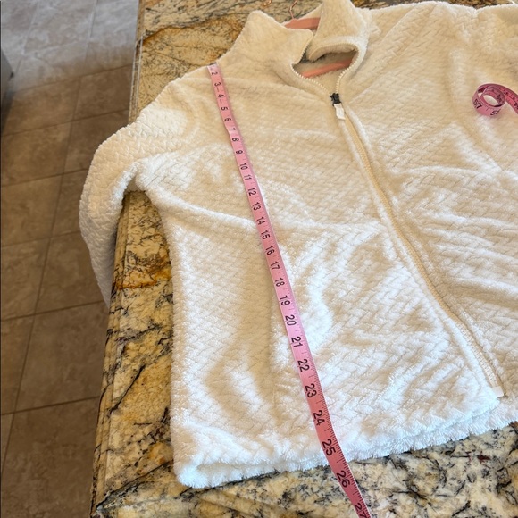 Free2B Fuzzy Zip Up Jacket Size M - Picture 7 of 10